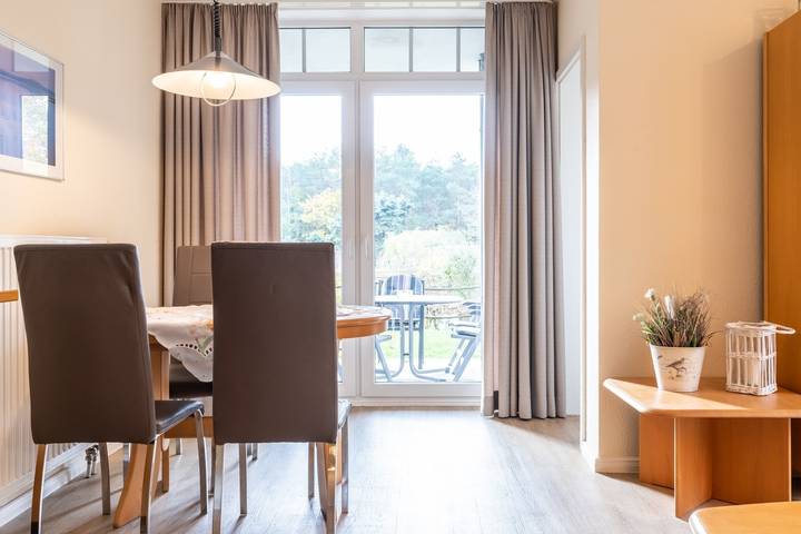Ferienwohnung für 6 Personen, mit Terrasse und Pool sowie Sauna in Zinnowitz - 3