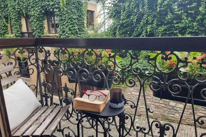 Ferienwohnung für 4 Personen, mit Whirlpool und Balkon - 1