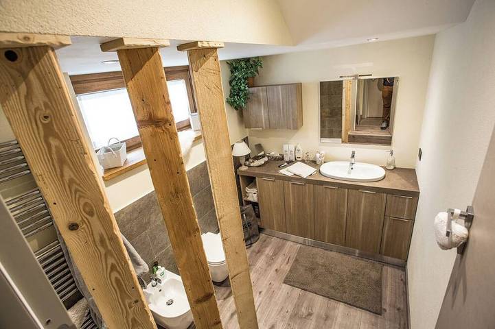 Ganze Wohnung, Cozy ground floor apartment in Localita Evette, Valtournenche