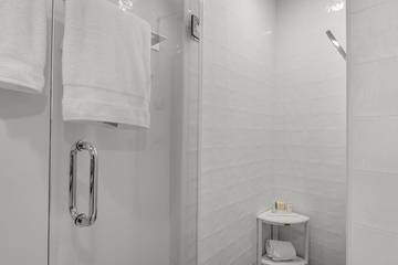 Cabin for 2 Guests in Rosemary Beach, Emerald Coast, Picture 3