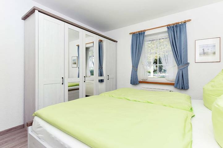 Ferienwohnung für 5 Personen, mit Garten in Dunum - 3