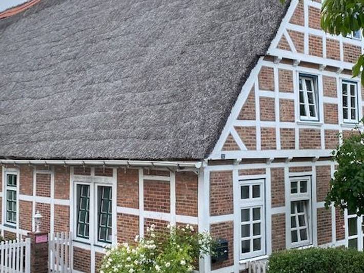 Ganze Ferienwohnung, Altländer Reetdachhaus - Reetdachhaus in Guderhandviertel, Landkreis Stade