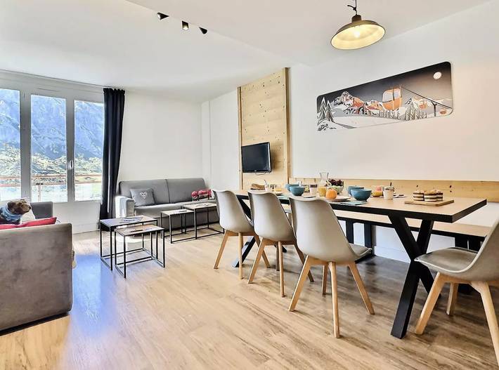 Apartamento entero, 3 estancias Para 8 personas en Tignes, cerca de las pistas y tiendas en la zona del lago. Situado en el cuarto piso de una residencia in Tignes, Massif de la Vanoise