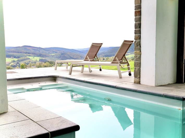 Location de vacances pour 20 personnes, avec Jardin et Sauna à Stoumont