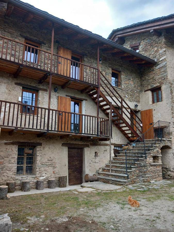 Cottage pour 2 personnes, avec balcon à San Damiano Macra