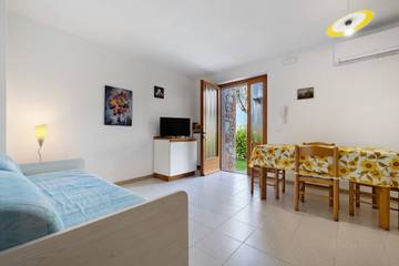 Vakantiewoning voor 4 Personen in Brenzone, Garda Bergen, Afbeelding 1