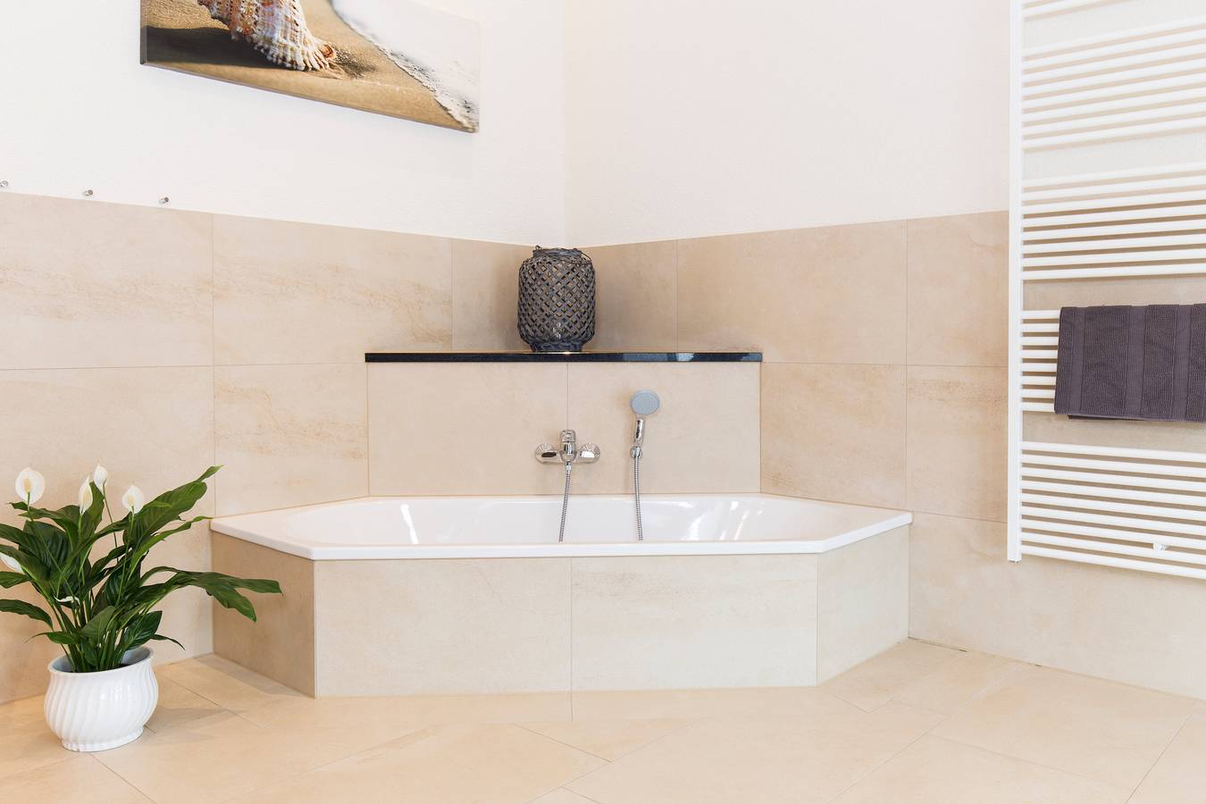 Wellnesshaus "Welle" eingezäunt in Bojendorf, Fehmarn