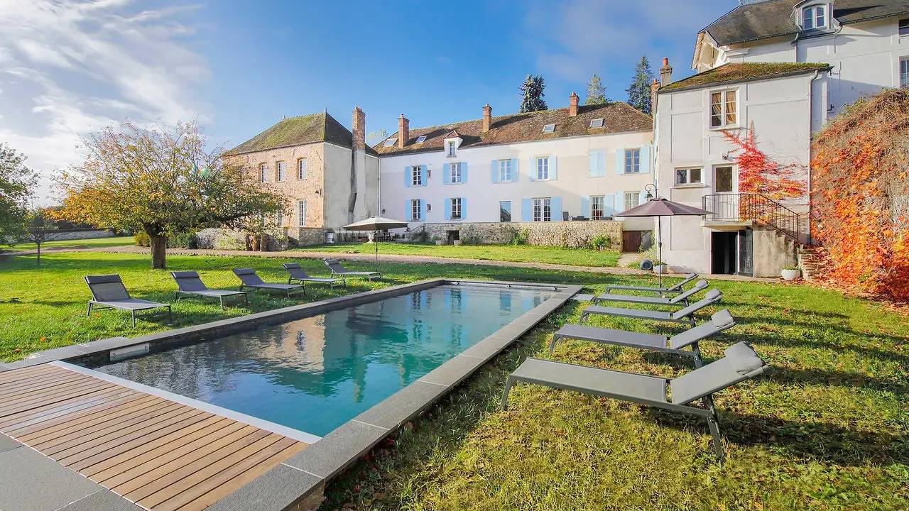 Maison de vacances pour 21 personnes avec piscine in Villecerf, Seine-et-Marne