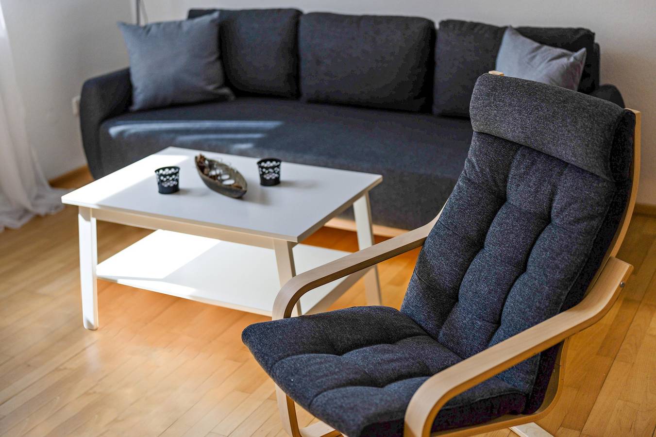 Ganzes Studio, Einzimmerapartment 'Ferienwohnung Lehen - Herr 1' mit Gemeinschaftsgarten und Wlan in Freiburg, Südschwarzwald