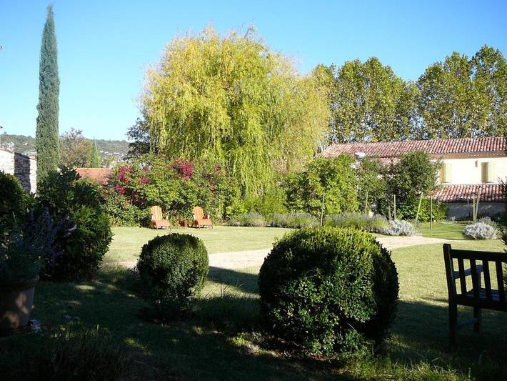 Hôtel pour 2 personnes, avec piscine et jardin, animaux acceptés à Quinson - 2