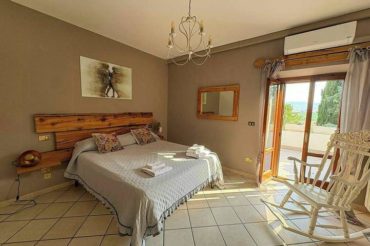 Casale marchigiano con sauna, hot tub e panorama in Filottrano, Provincia di Ancona