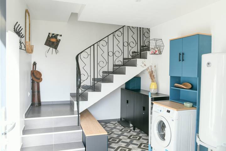 Location de vacances pour 6 personnes, avec jardin à Burettes - 2