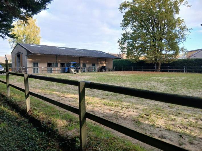 Gîte pour 8 personnes, avec jardin à Vrigne-aux-Bois - 4