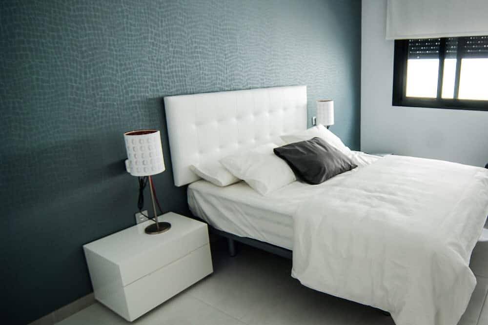 Villa de luxe pour 6 personnes avec piscine, toit ouvrant près de la plage et des terrains de golf in San Pedro del Pinatar, Costa Cálida