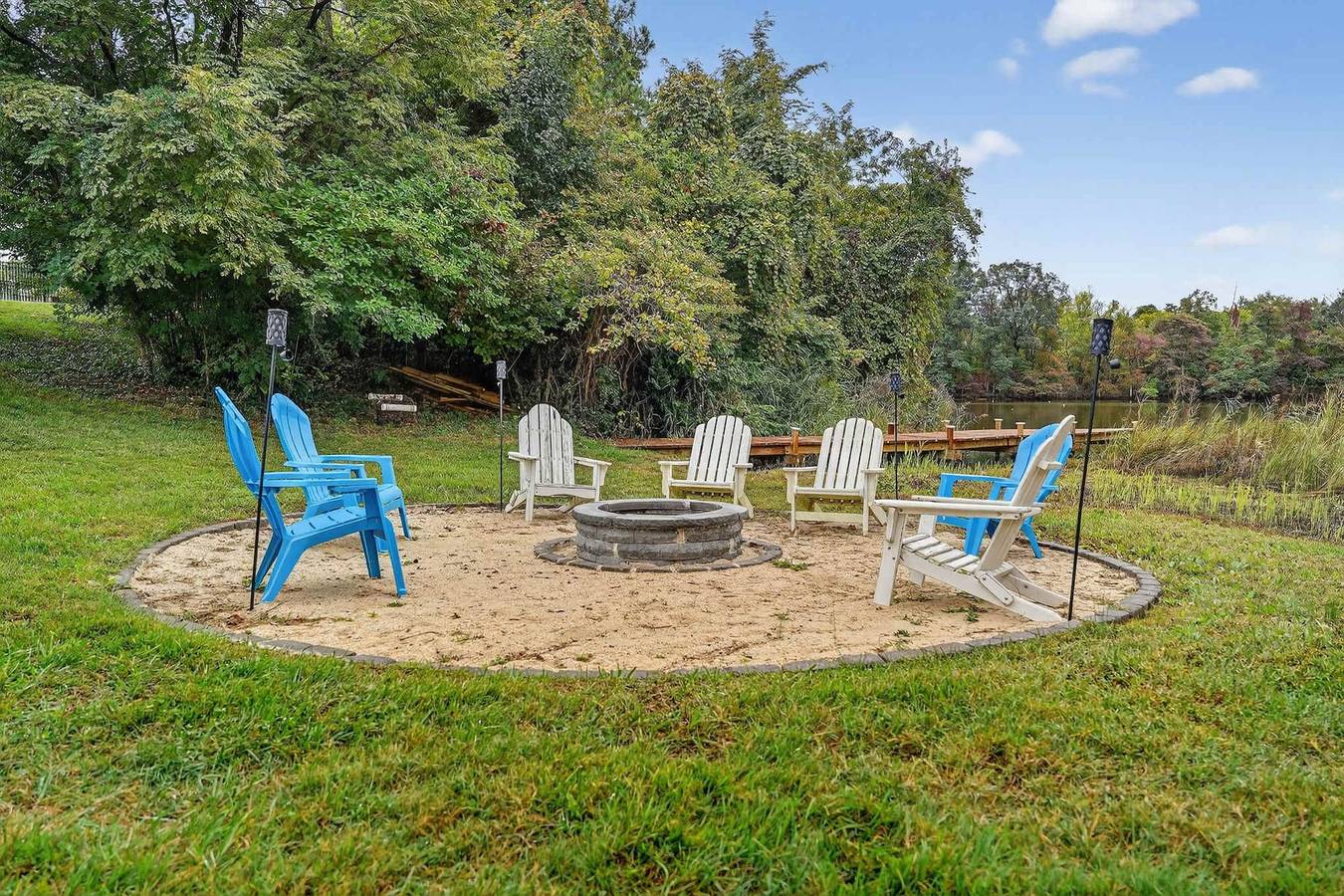 Waterfront Kent Island Retreat | 5Br, Sleeps 12 | Near Weddings & Annapolis in Kent Island