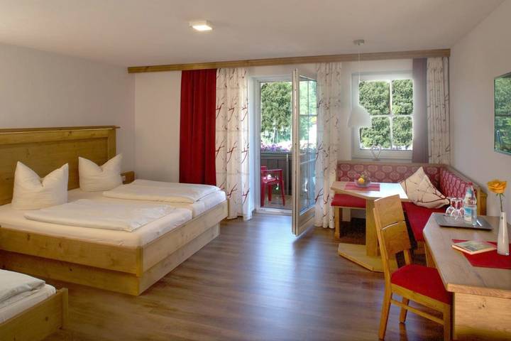 Hotel für 4 Personen, mit Sauna und Garten sowie Terrasse am Forggensee - 3