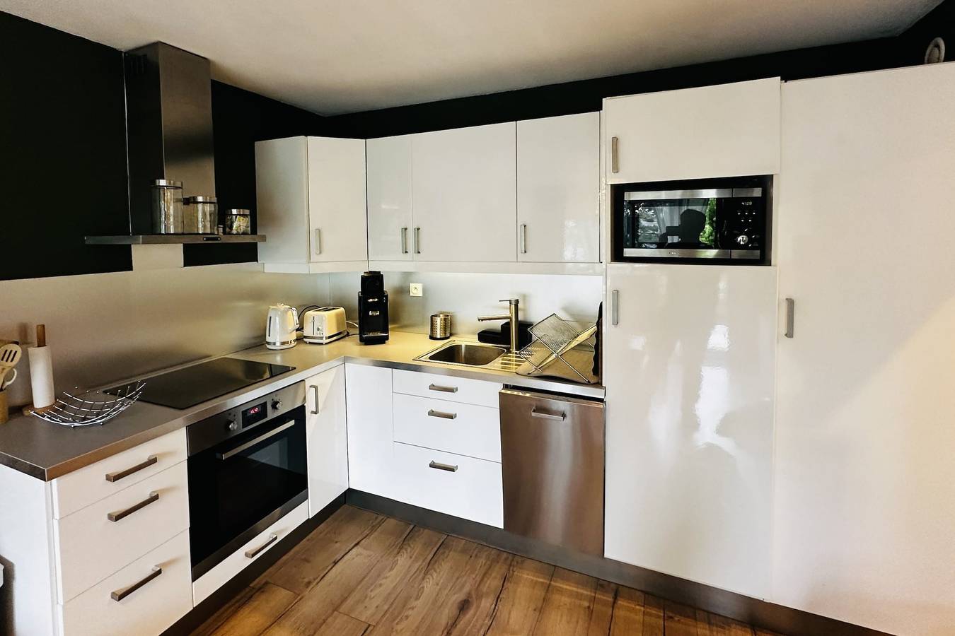 Appartement entier, Joli T2 avec jardin en bord de mer in Sainte Cécile Plage, Camiers