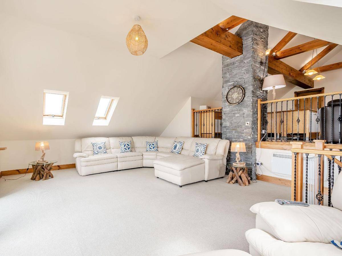 Four-Bedroom Holiday Home in Portpatrick, Dumfries and Galloway