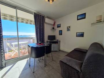 Gîte pour 3 personnes, avec terrasse dans Casino de Balaruc