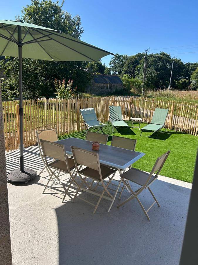 Location de vacances pour 5 personnes, avec terrasse et jardin, adapté aux familles à Trégon