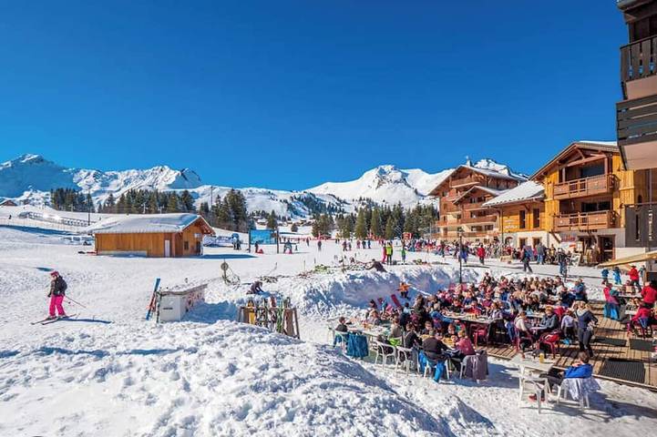 Appartement entier, Station du Praz de Lys, appartement Duplex à 200 mètres des remontées mécaniques in Le Praz de Lys, Taninges