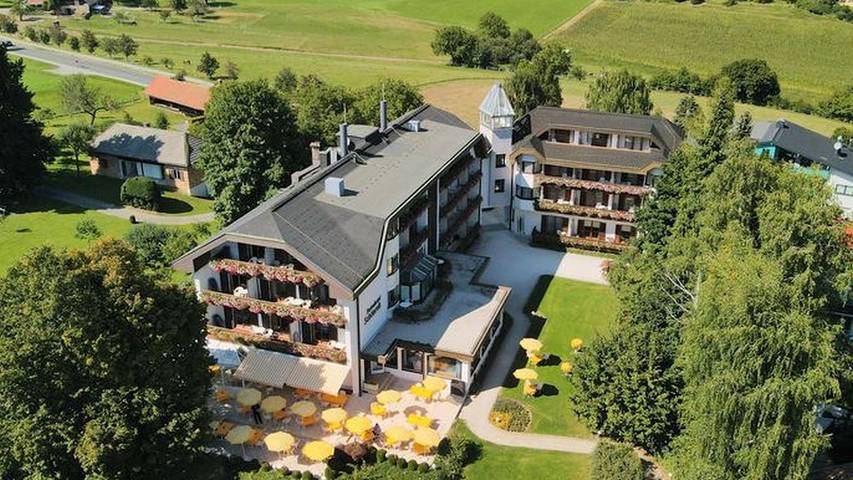 Ferienwohnung für 2 Personen, mit Sauna und Garten sowie Terrasse, mit Haustier in Egg am Faaker See