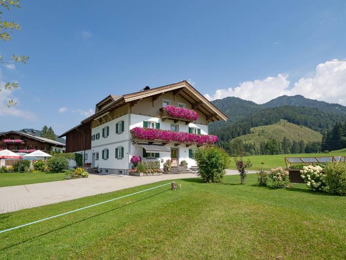 Ferienwohnung für 7 Personen, mit Balkon und Terrasse sowie Garten in Saalbach-Hinterglemm-Leogang - 2