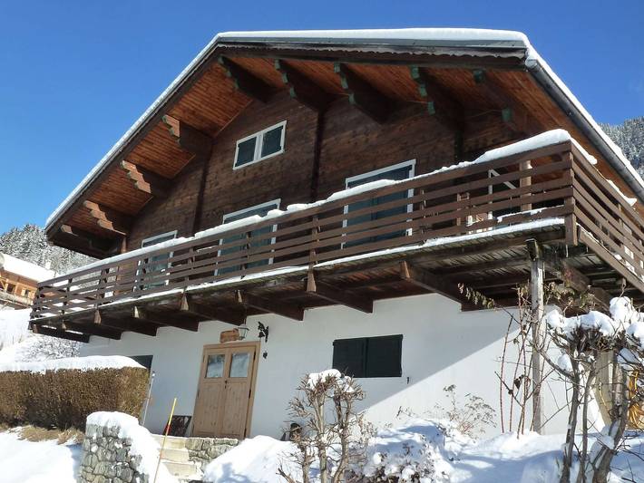 Casa rural para 10 personas, con terraza - 1