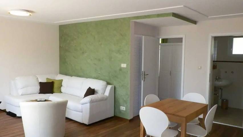 Bungalow für 4 Personen, mit Terrasse in Rostock