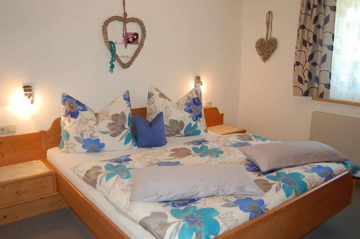 Ferienwohnung für 4 Personen, mit Garten und Balkon in Höfen - 2