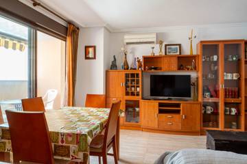 Apartment for 4 People in Torrevieja Centre, Torrevieja, Photo 3