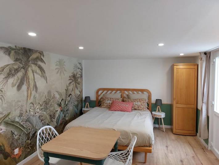 Chambre d’hôte pour 2 personnes, avec Terrasse et Jardin