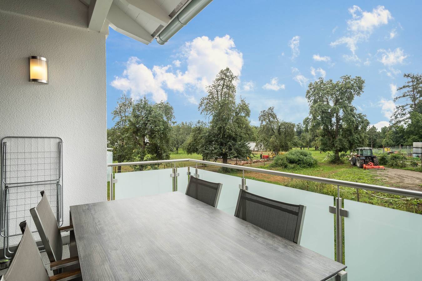 Ganze Wohnung, Moderne Ferienwohnung 1 in Bodenseenähe mit Wlan in Eriskirch, Region Bodensee-Oberschwaben