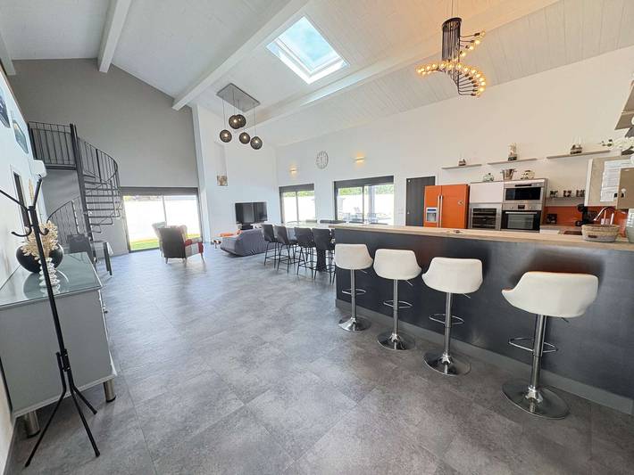 Villa pour 10 personnes, avec terrasse et jardin dans Biscarrosse Plage - 3