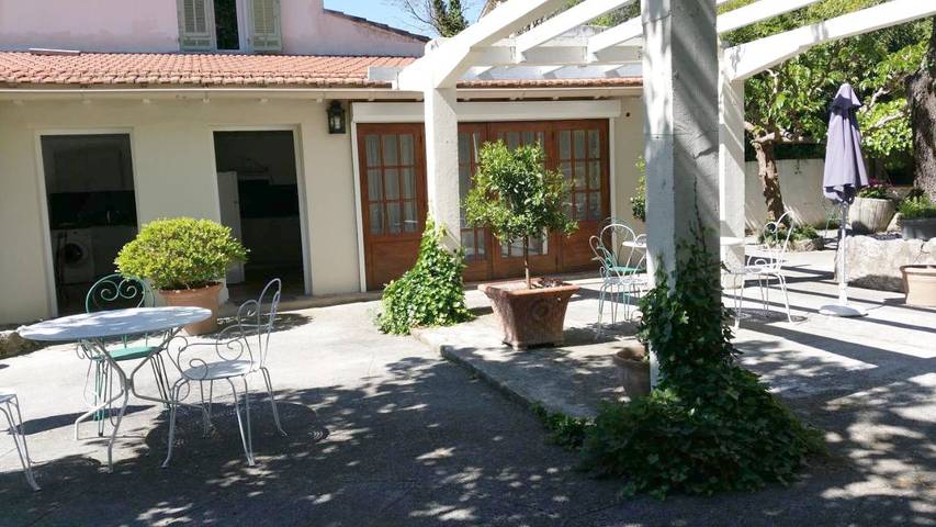 Maison de vacances pour 2 personnes, avec terrasse et piscine en Provence-Alpes-Côte d'Azur - 3