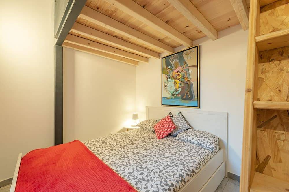 Small villa with private pool - 15 minutes from the beaches - 6 people in Bompas, Côte d'Améthyste