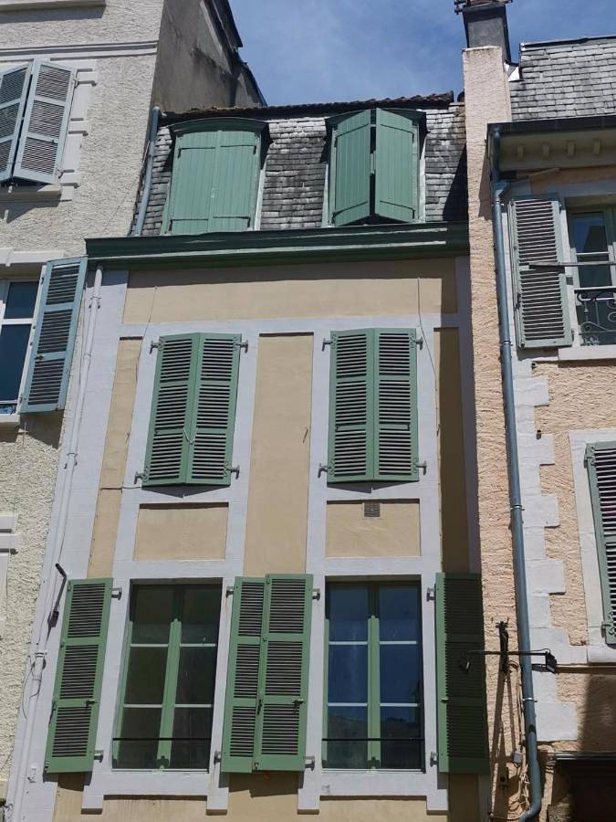 Appartement entier, Le Sully - Beaucoup de charme à 100m du château in Pau, Béarn