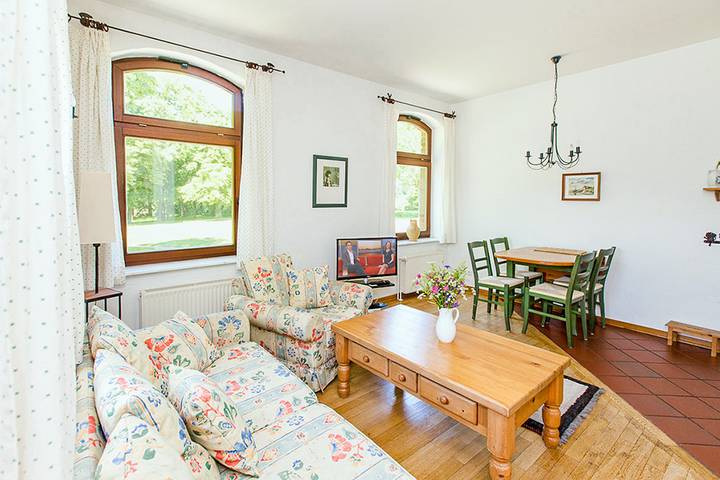 Ferienwohnung für 3 Personen, mit Balkon und Terrasse sowie Garten und Sauna in Barkhagen - 4