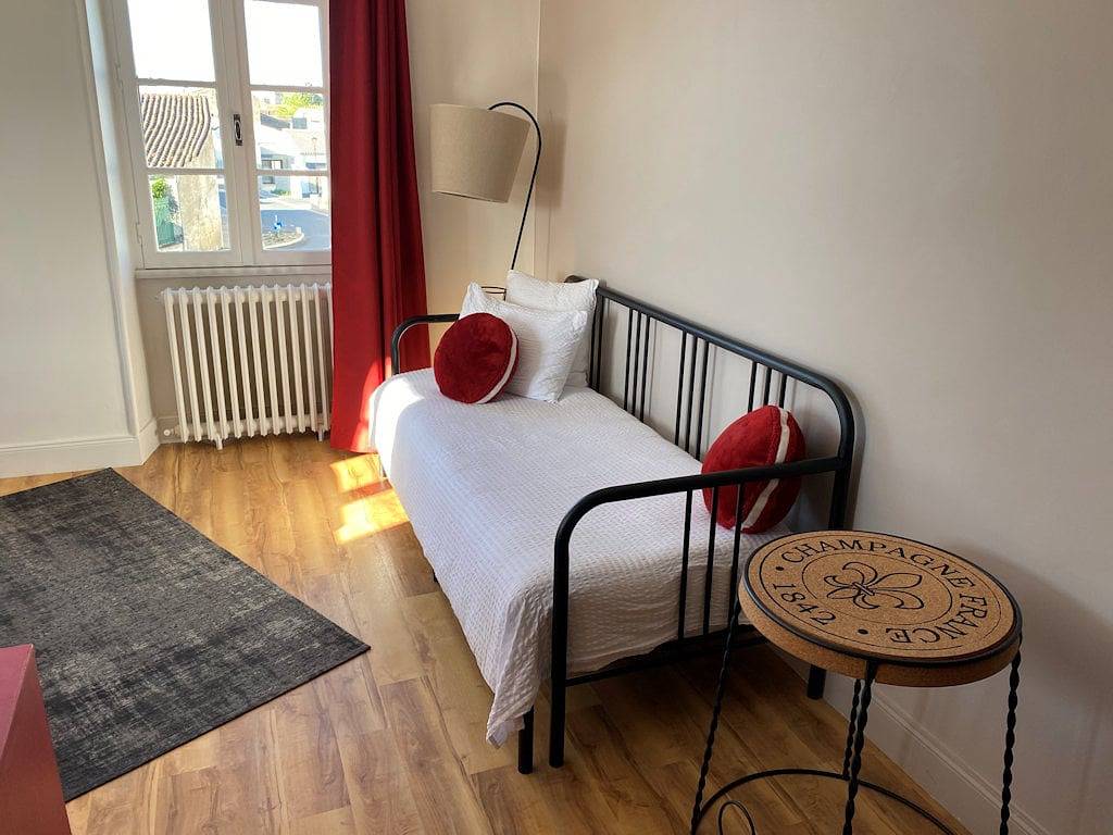 La Rochelle et l'Aunis - Chambre Le Chais in Saint-Sauveur-d'Aunis, Région de La Rochelle