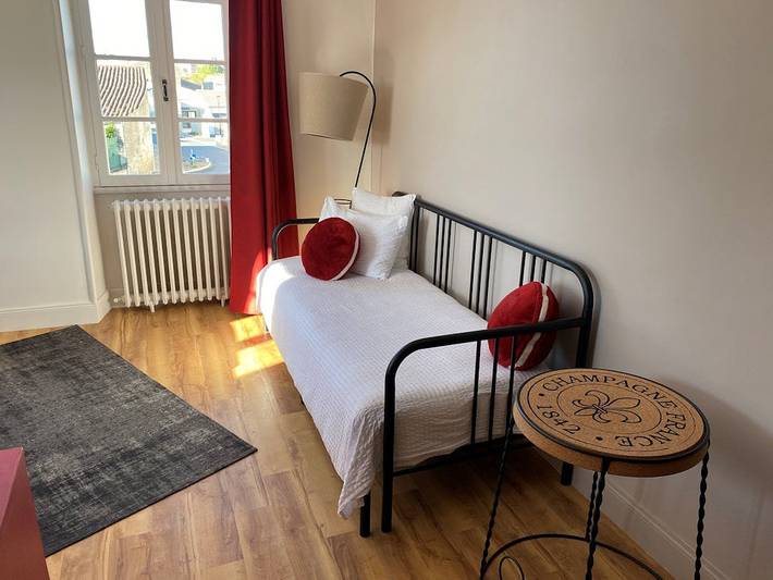 Chambre d’hôte pour 4 personnes, avec jardin ainsi que jacuzzi et piscine au Parc Naturel Régional du Marais poitevin - 3