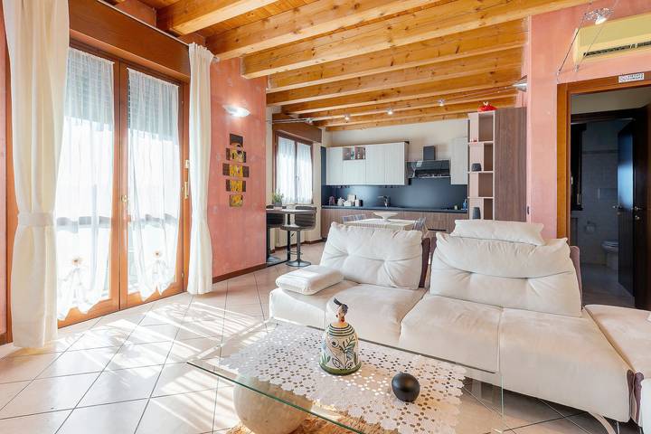 Apartment 'Garda Funfamily' with Balcony, Wi-Fi and Air Conditioning