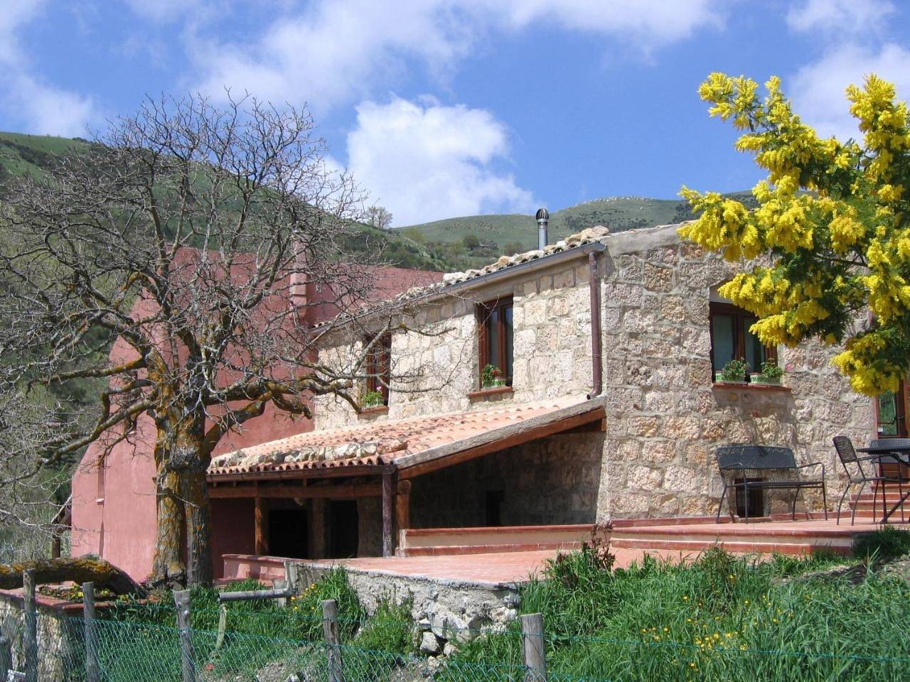 Agriturismo Gelso in Castellana Sicula, Provincia di Palermo