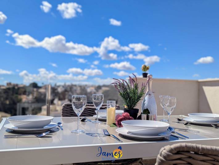 Holiday apartment for 4 people, with pool and balcony/terrace - 1