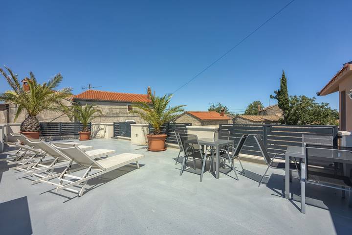 Villa pour 4 personnes, avec terrasse ainsi que piscine et sauna à Kanfanar - 3