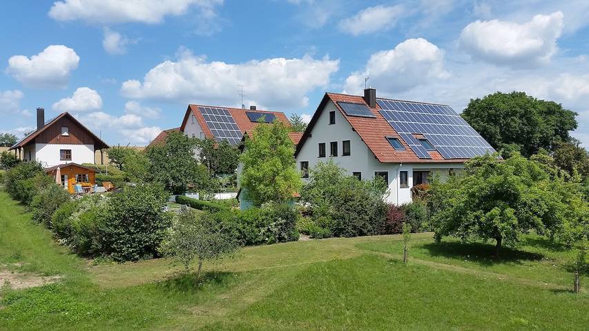 Ferienwohnung für 5 Personen, mit Balkon/Terrasse und Balkon sowie Terrasse und Garten im Steigerwald - 2