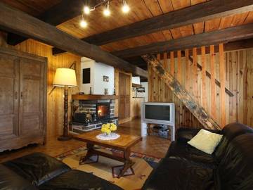 Gîte pour 8 Personnes dans Araules, Haute-Loire, Photo 1