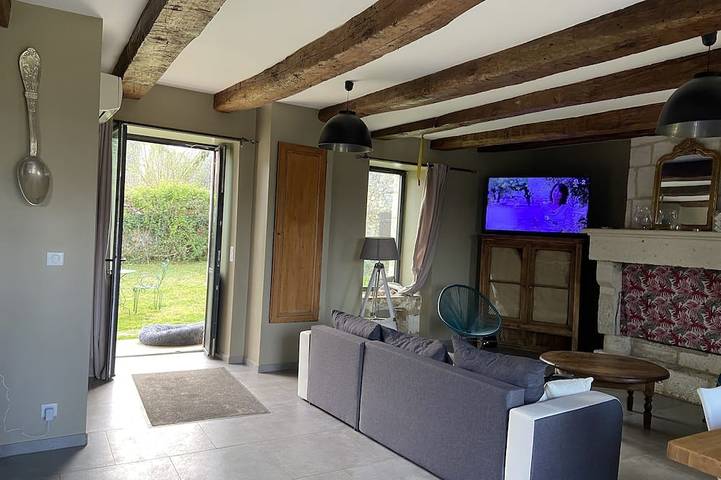 Location de vacances pour 7 personnes, avec jacuzzi et jardin à Villars (Aquitaine)