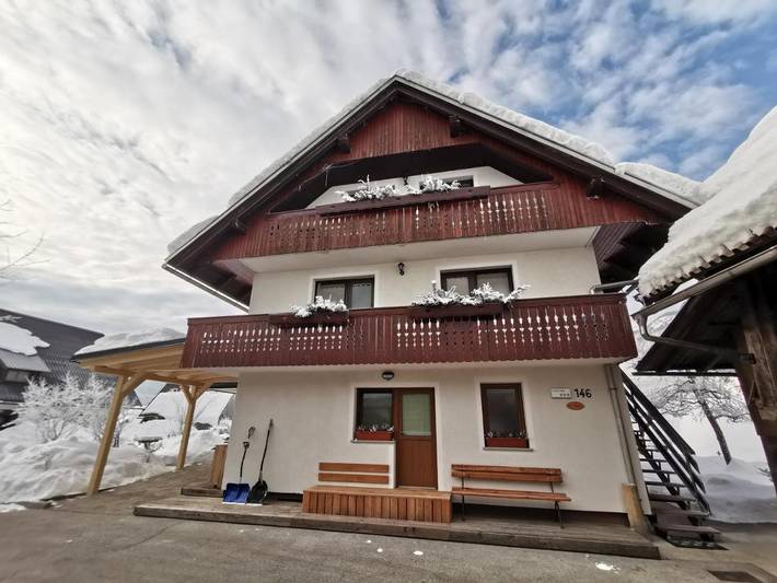 Ferienwohnung für 6 Personen, mit Ausblick und Garten - 1