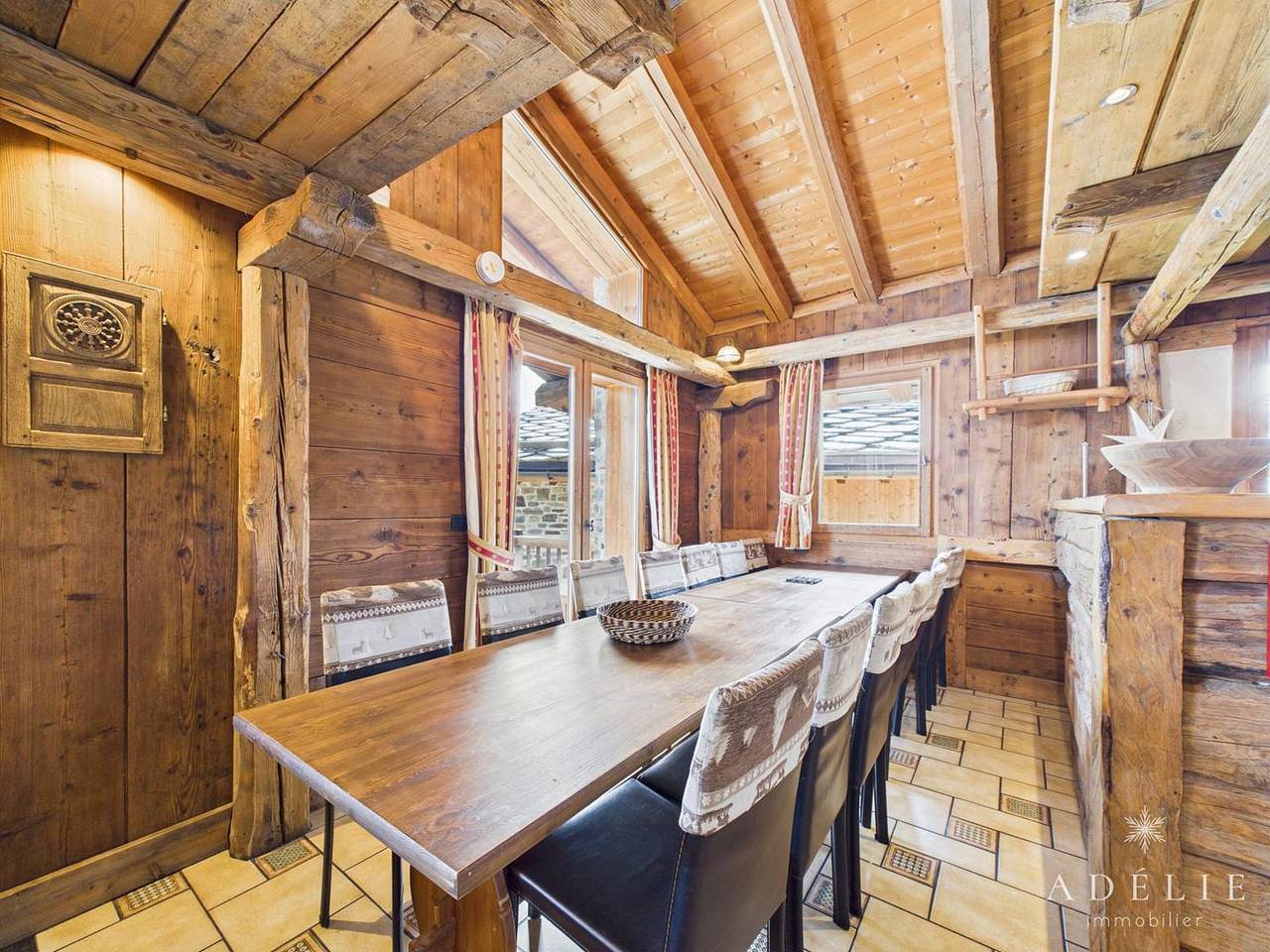 Appartement de vacances entier, Emplacement Skis Aux Pieds Pour Ce Superbe Appartement De 160M² in La Rosière, Montvalezan