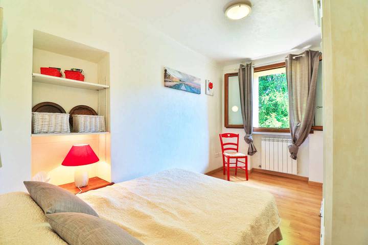 Gîte pour 6 personnes, avec jardin, adapté aux familles à Le Bar-sur-Loup - 4